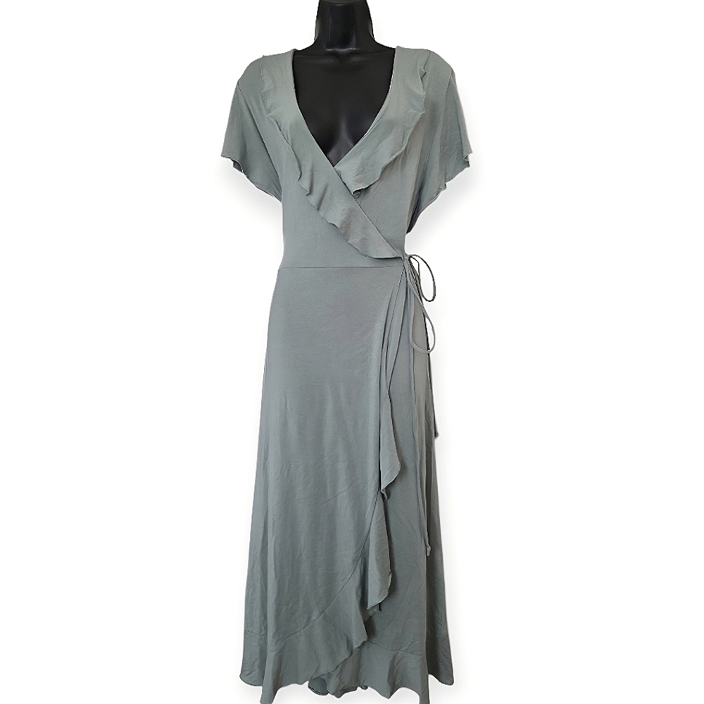 🧡Peruvian Connection Sage Green Faux Wrap Maxi Dress☆